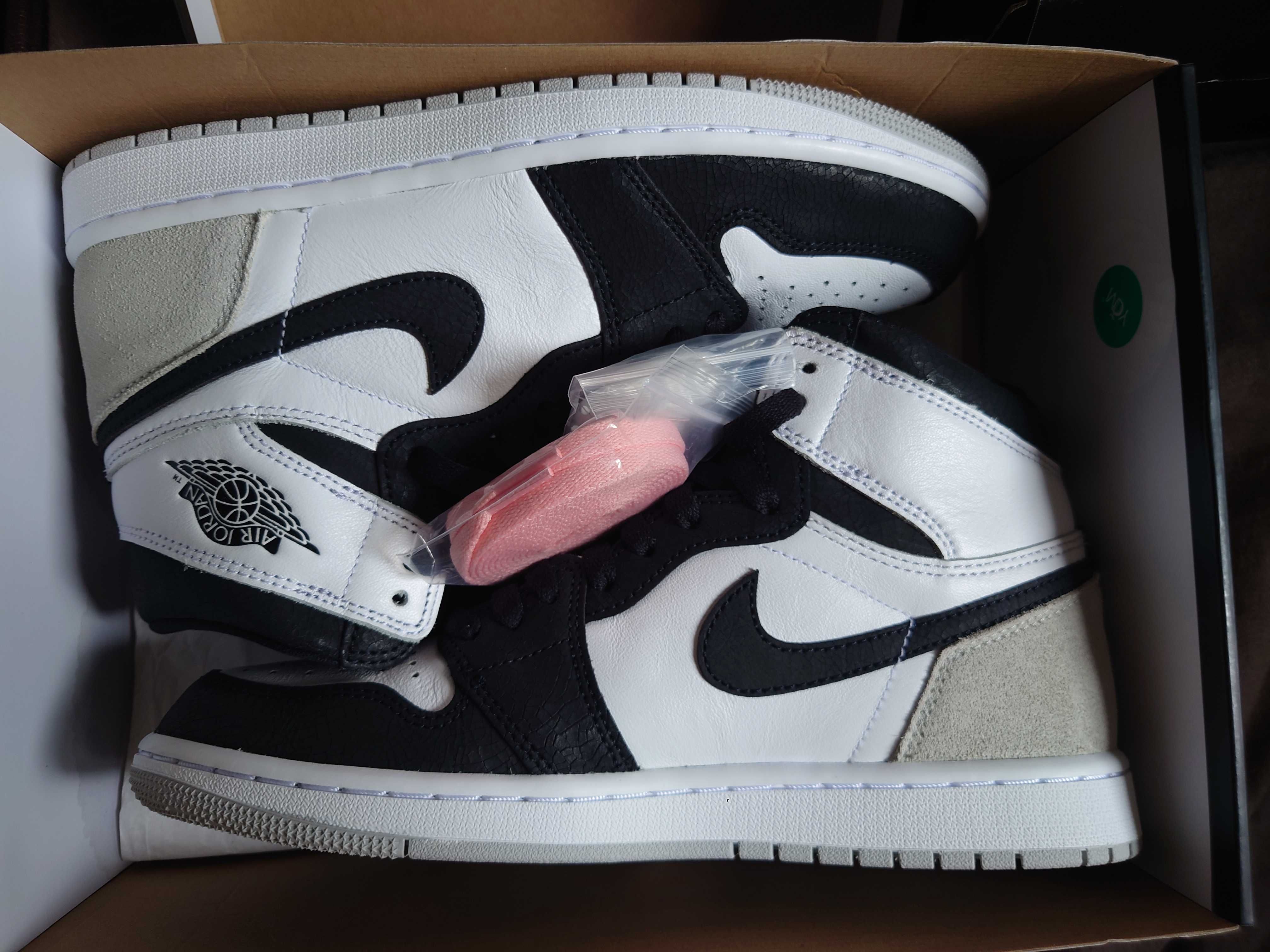 Nike Air Jordan 1 High OG "Bleached Coral"
