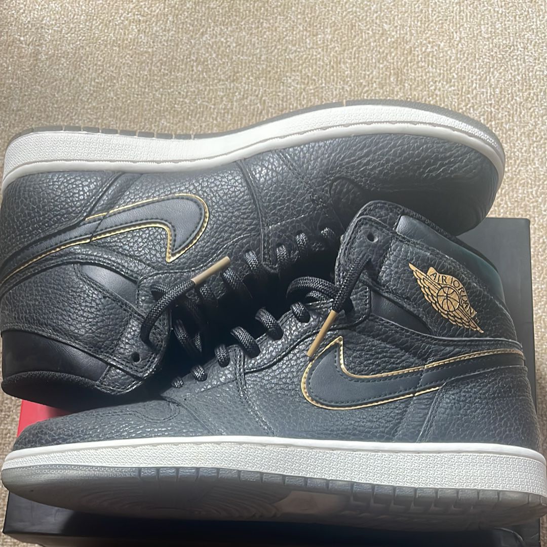 Nike Air Jordan 1 Retro High "City Of Flight"   