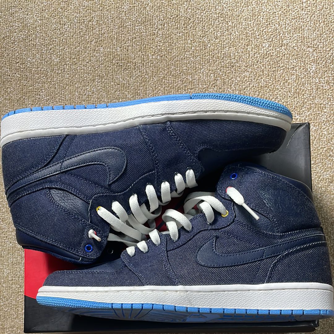 Nike Air Jordan 1 Retro High "Family Forever"