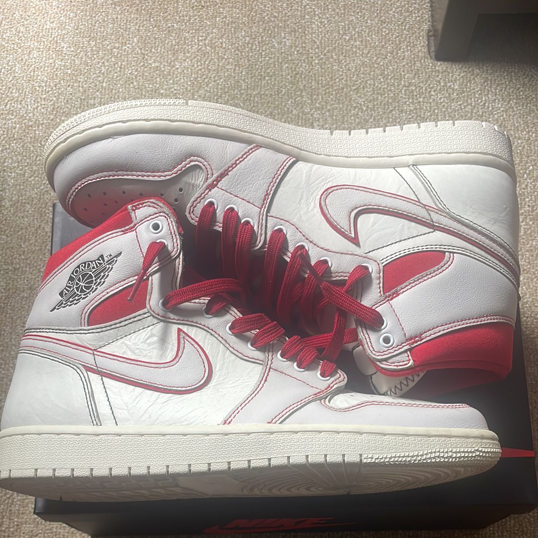Nike Air Jordan 1 Retro High OG "Sail/University Red"