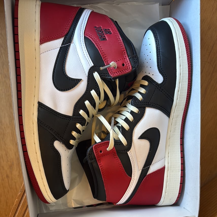 ナイキ GS エアジョーダン1 ハイ OG ナイキ GS エアジョーダン1 ハイ OG
