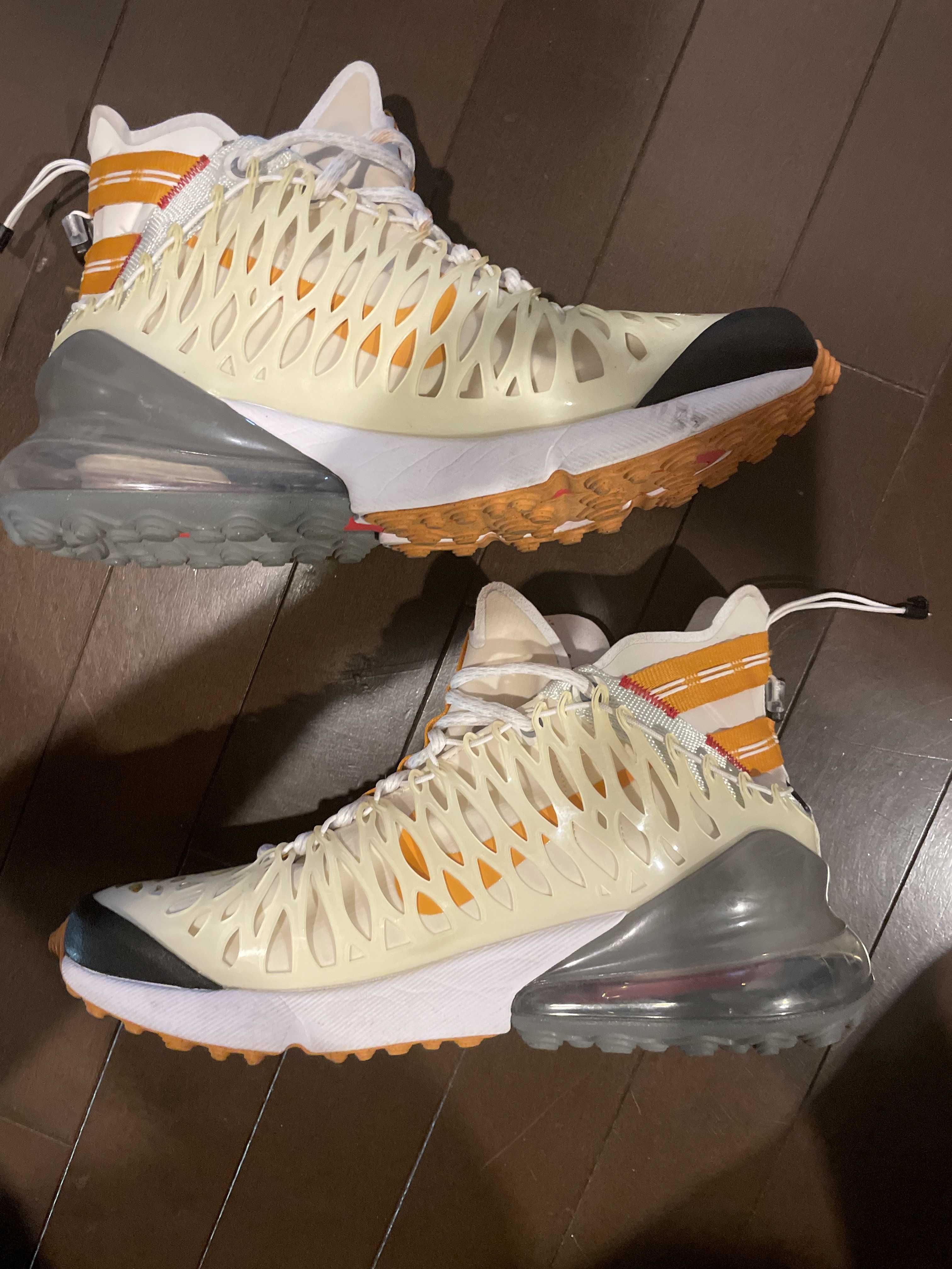 Nike ISPA Air Max 270 SP "Soe White"