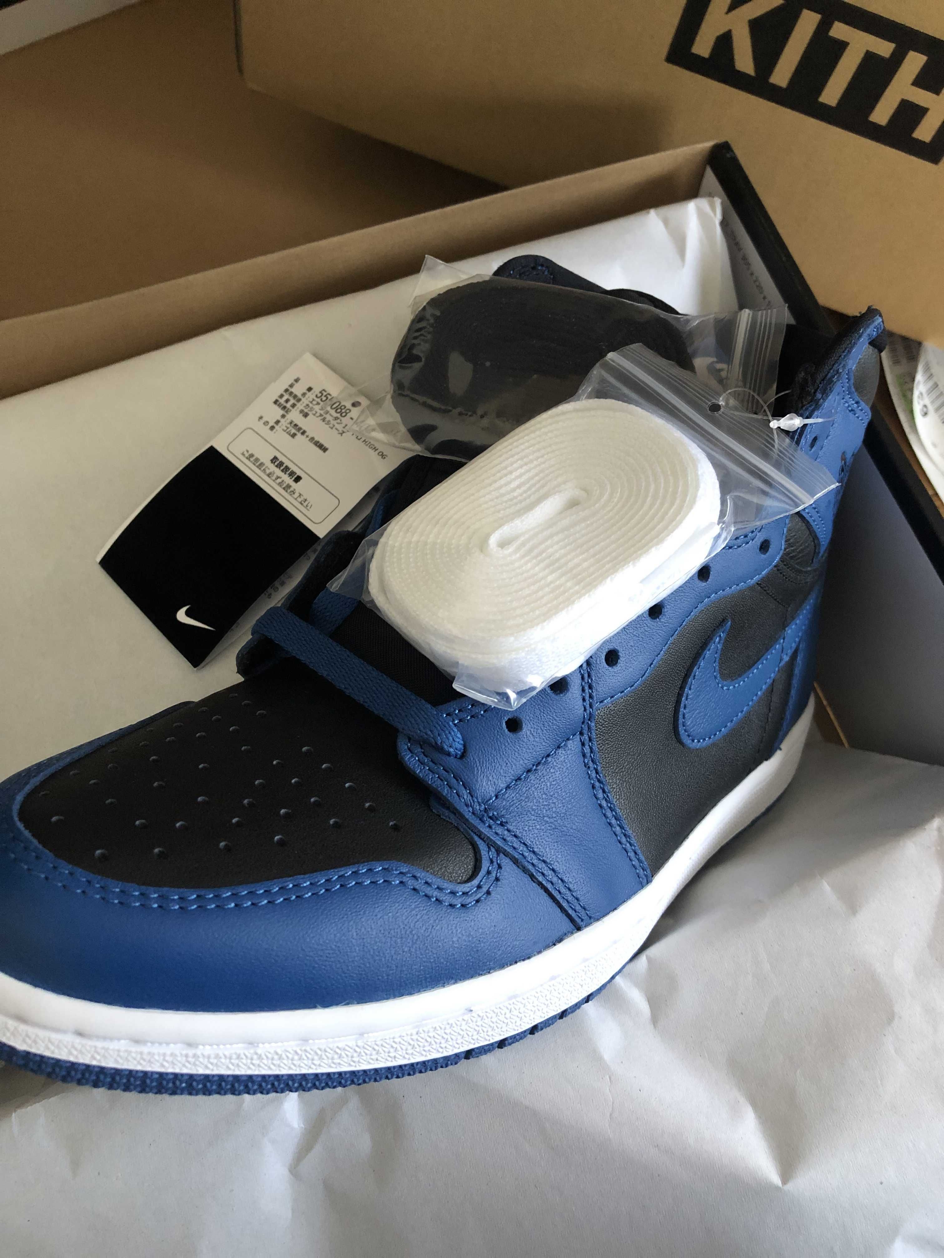 Nike Air Jordan 1 Retro High OG "Dark Marina Blue"
