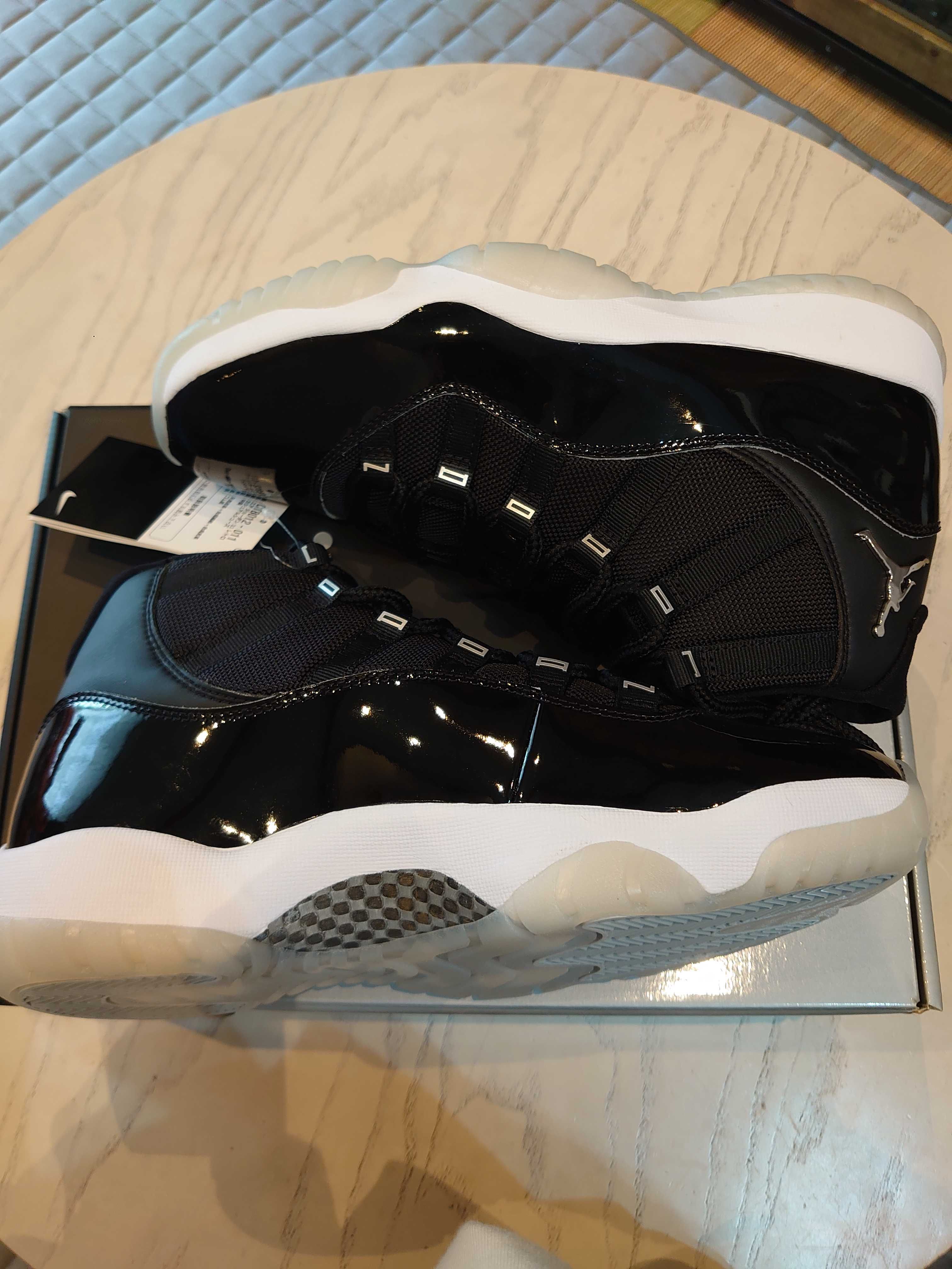 Nike Air Jordan 11 "Jubilee"