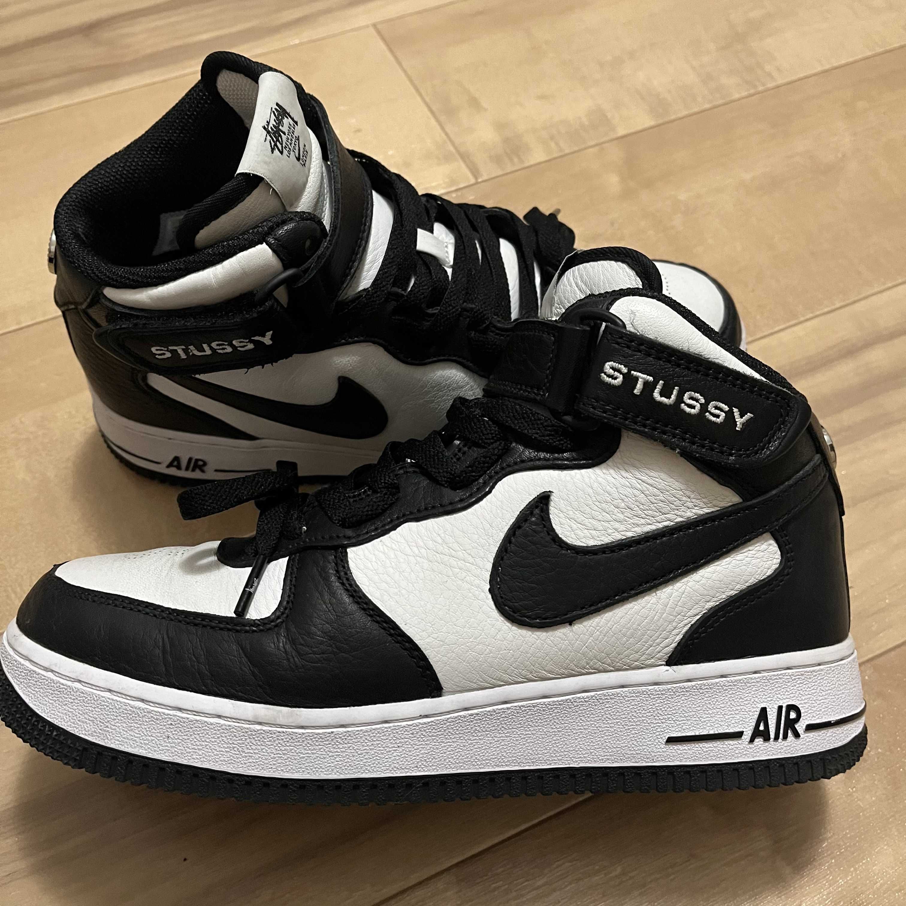 Stussy × Nike Air Force 1 Mid "Black and Light Bone"