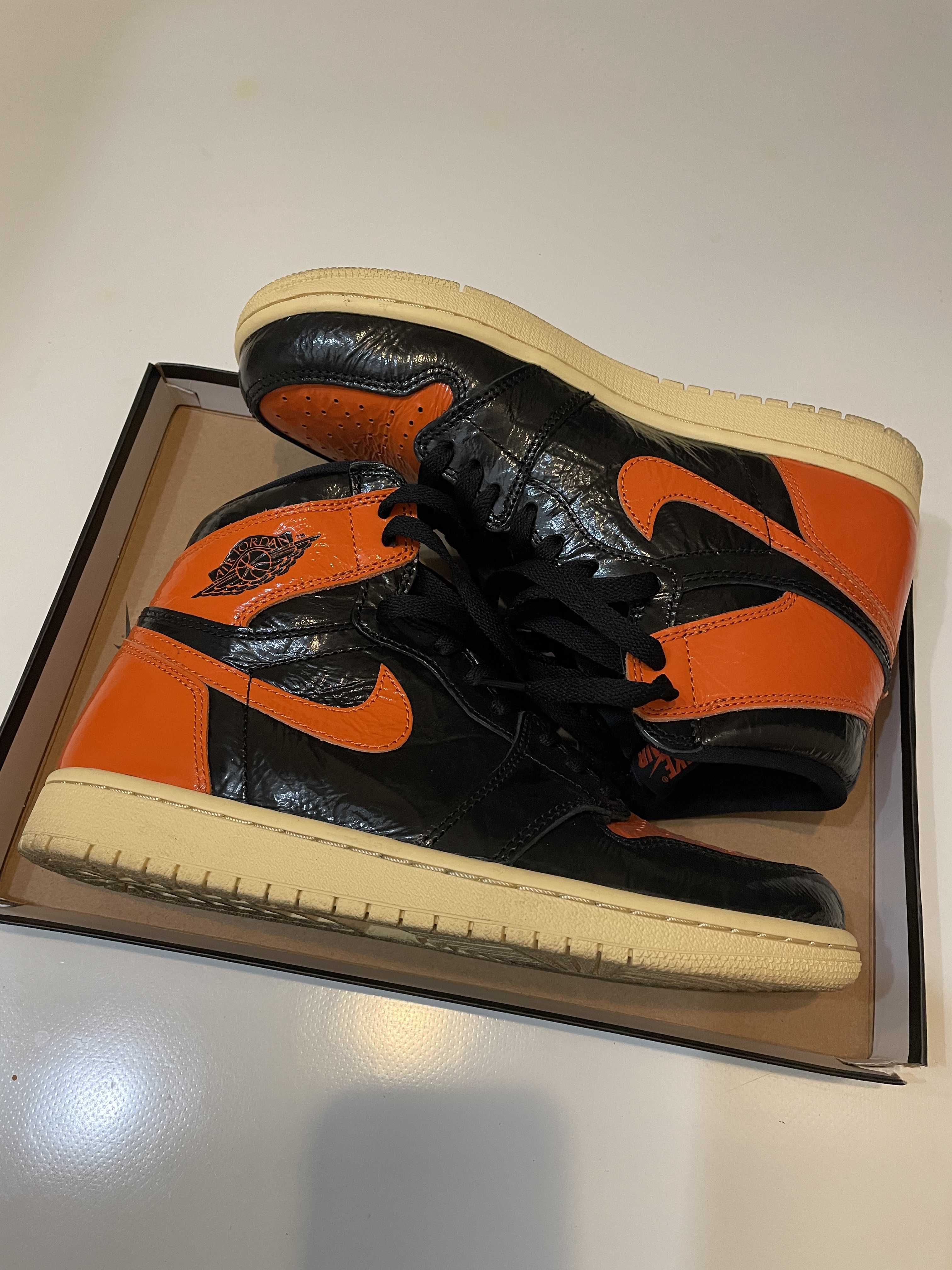 Nike Air Jordan 1 High "Shattered Backboard 3.0"