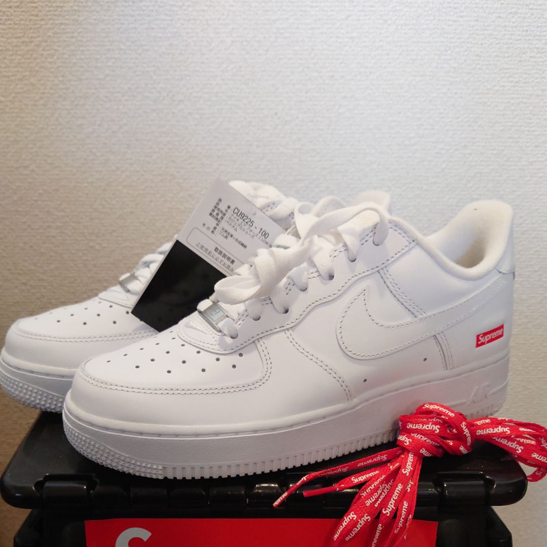 Supreme × Nike Air Force 1 Low "White"
