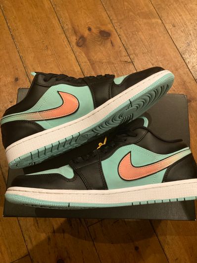 Nike Air Jordan 1 Low "Tropical Twist"