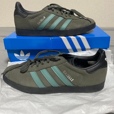 adidas Gazelle "Pantone/Core Black"