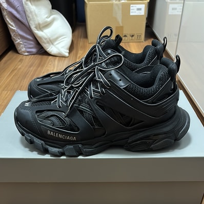 BALENCIAGA Track Sneaker "Black"