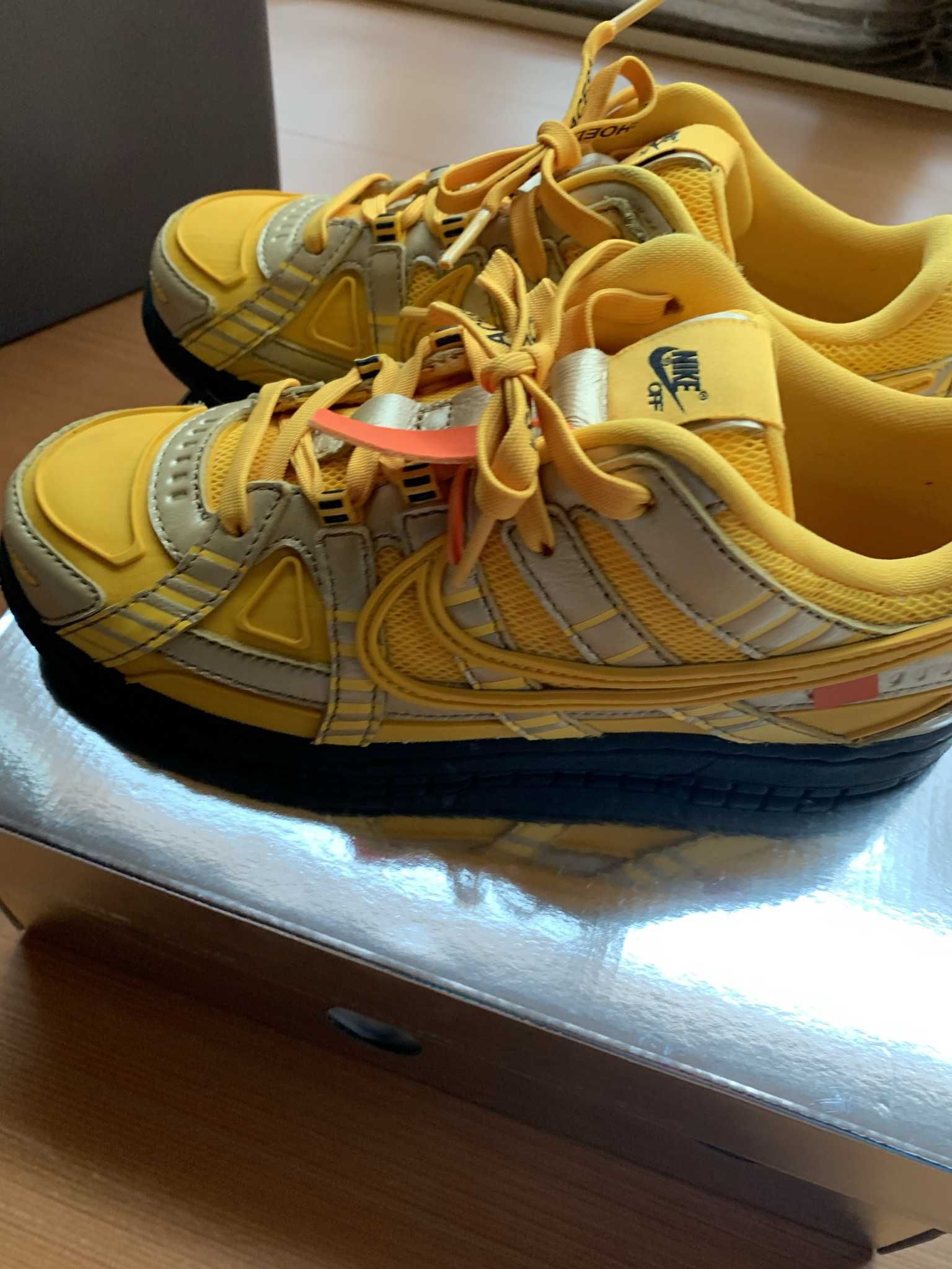 Off-White × Nike PS Air Rubber Dunk "University Gold"