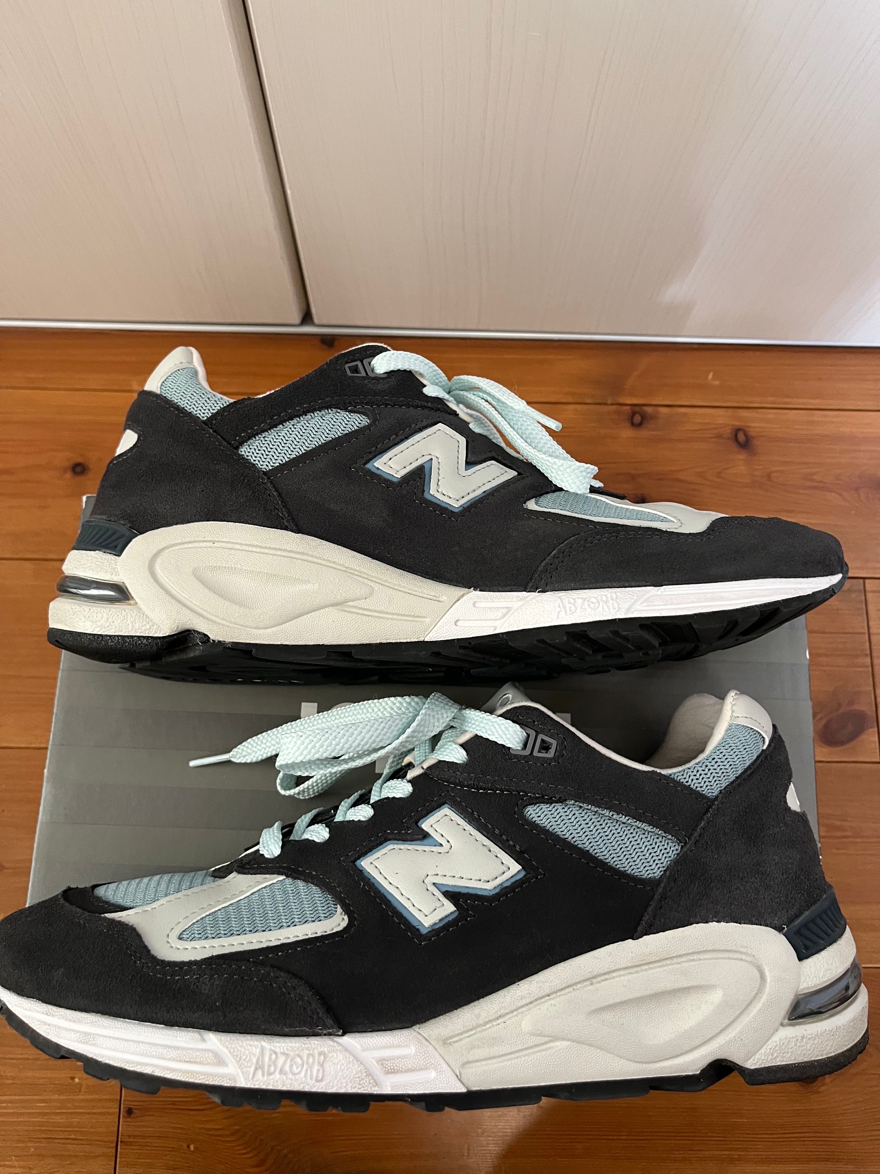KITH Ronnie Fieg × New Balance 990V2 "Steel Blue"