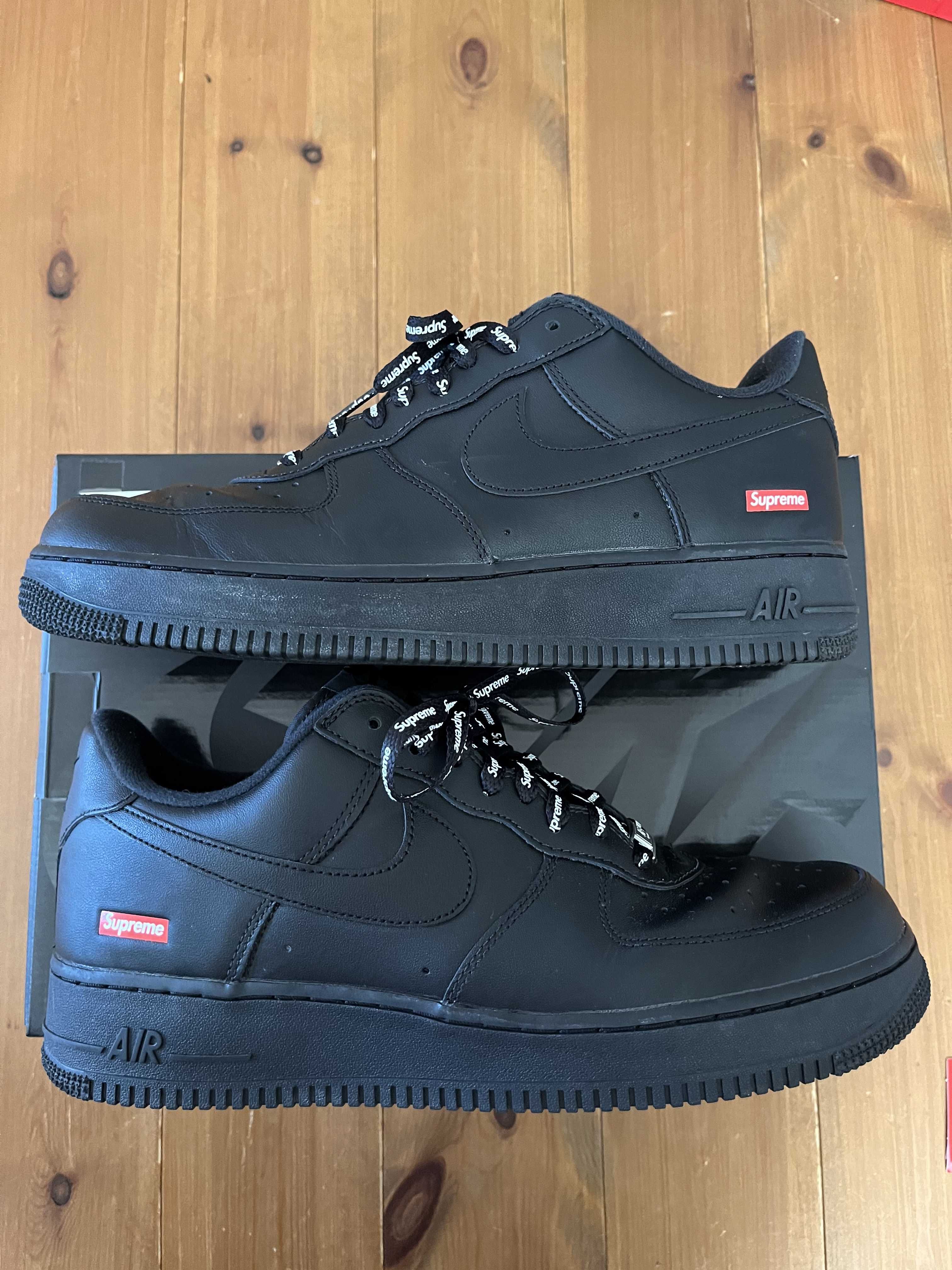 Supreme × Nike Air Force 1 Low "Black"