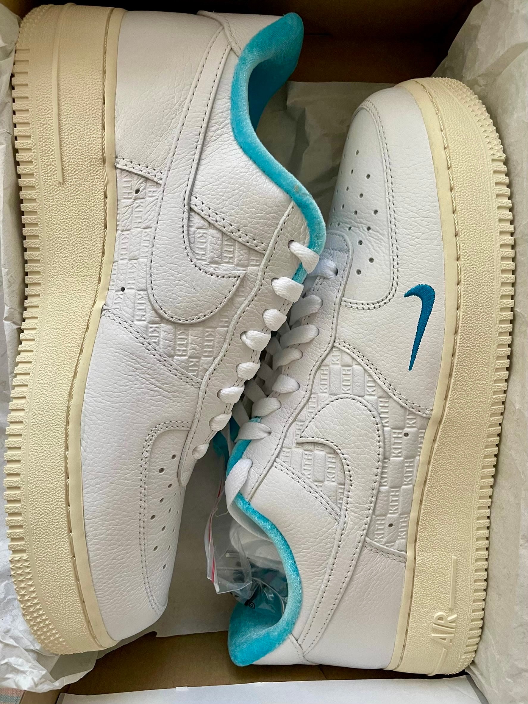 KITH × Nike Air Force 1 Low "Hawaii"