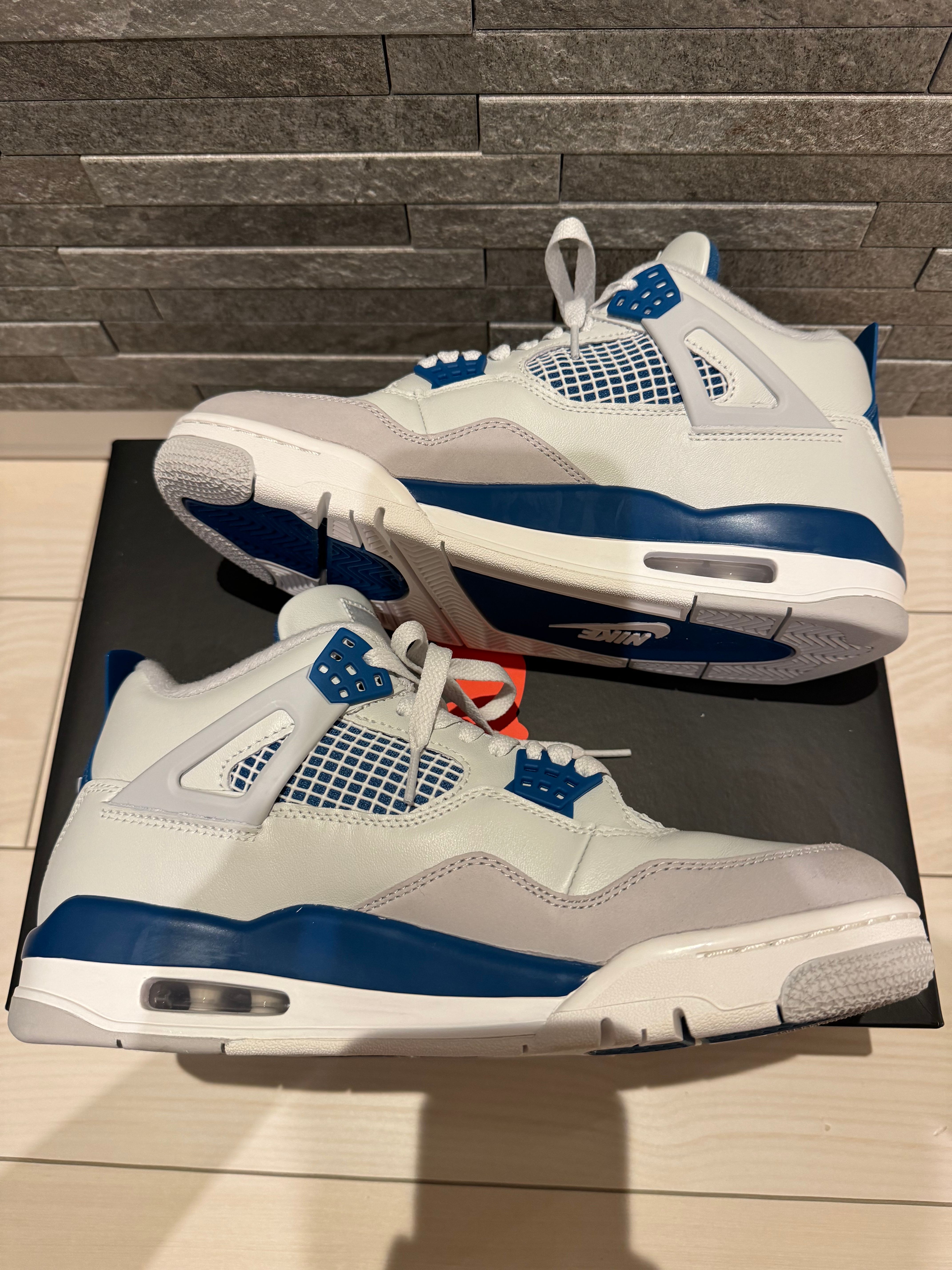 Nike Air Jordan 4 Retro "Industrial Blue"