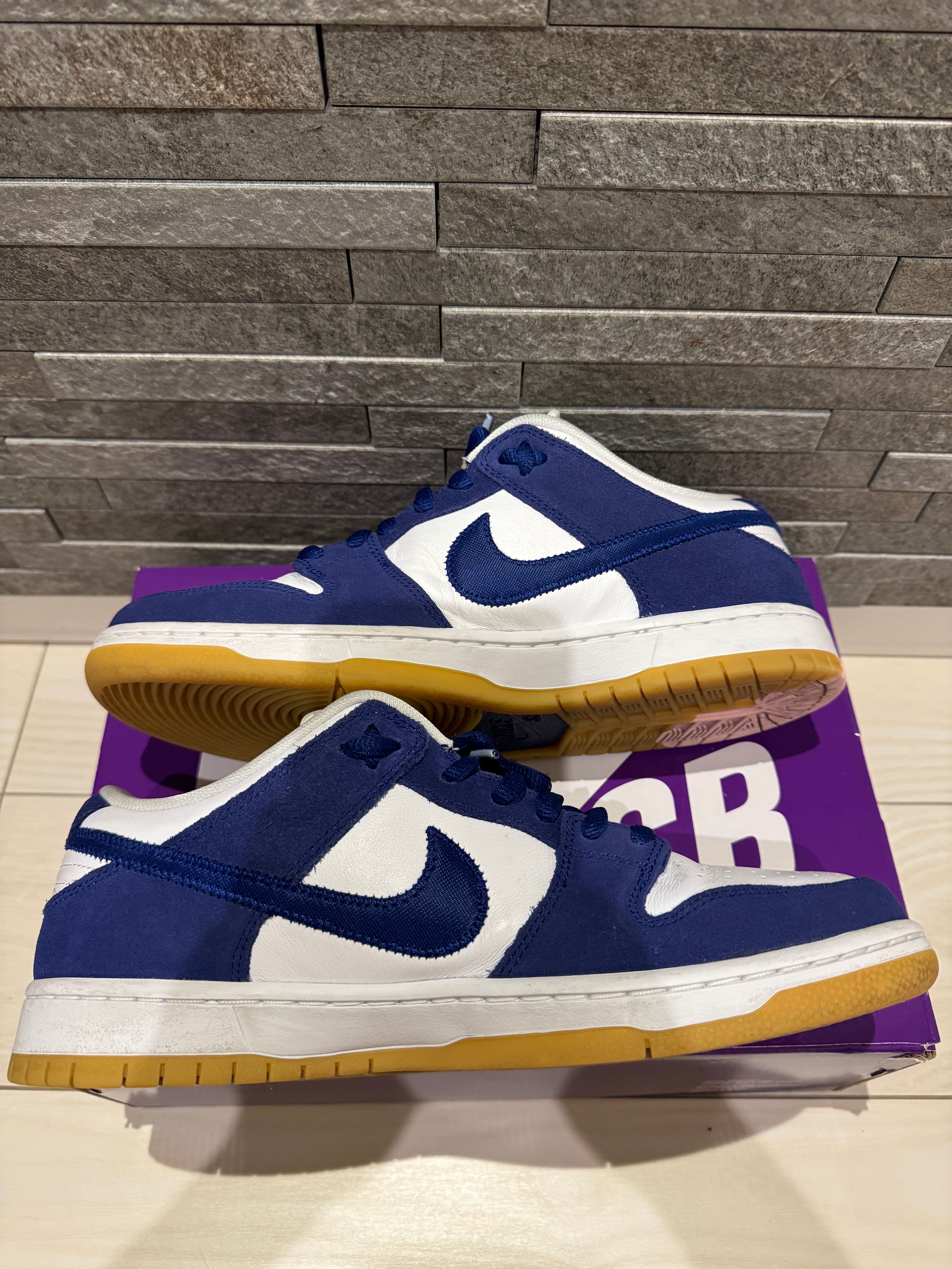 Nike SB Dunk Low "Los Angeles Dodgers/Deep Royal Blue"