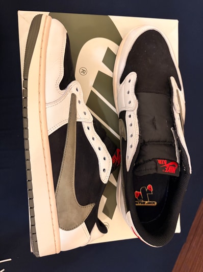 Travis Scott × Nike Women's Air Jordan 1 Low OG "Medium Olive"
