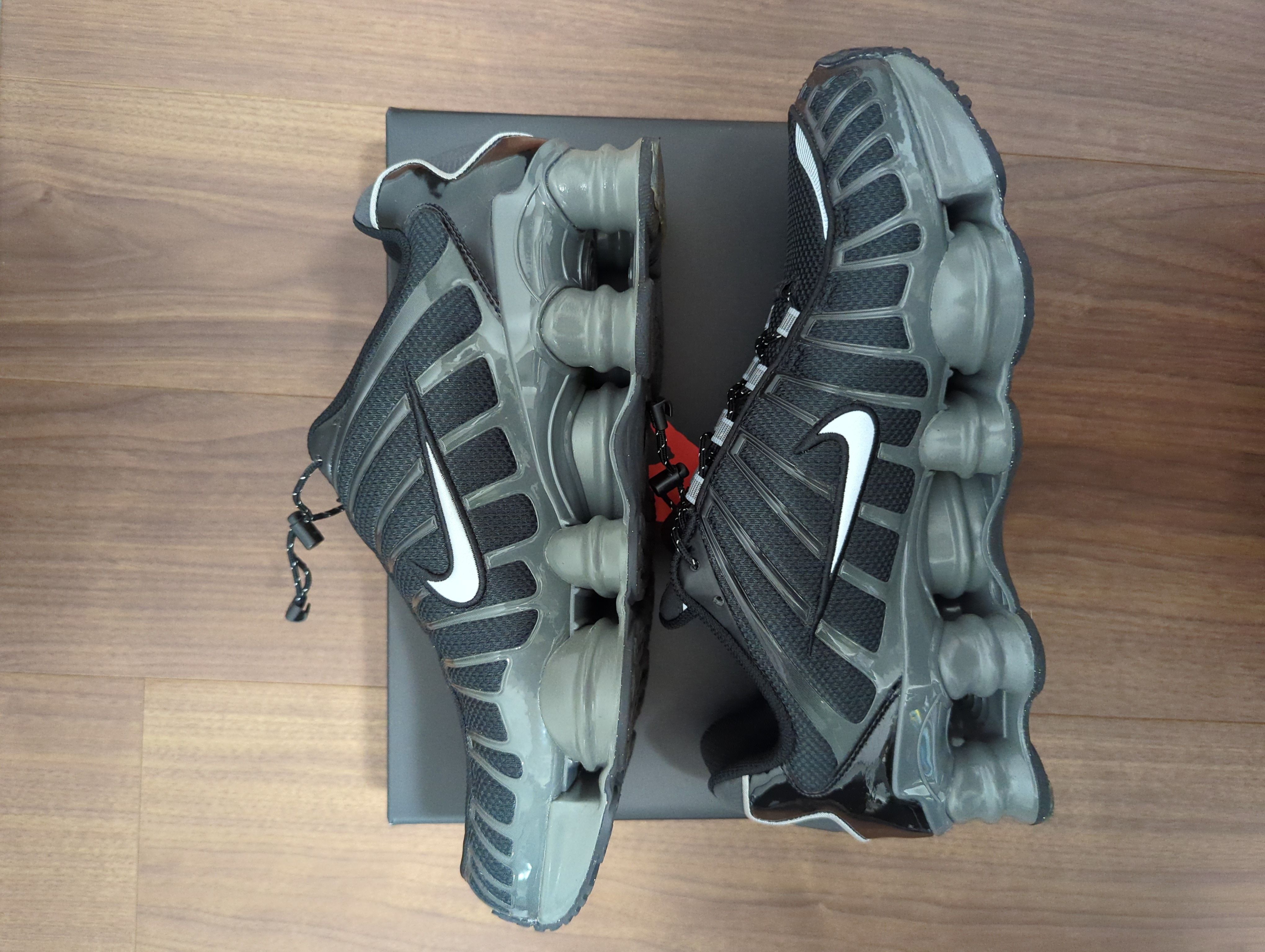Nike Women's Shox TL "Black and Metallic Silver"