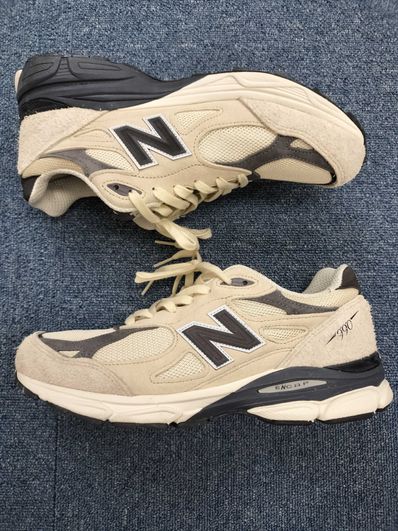 New Balance 990V3 "Moonbeam"