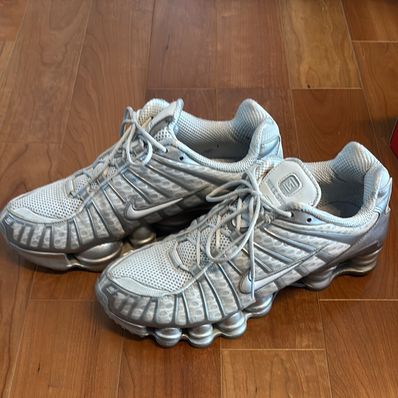 Nike Women's Shox TL "Pure Platinum and Metallic Silver"