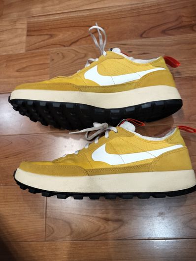 Tom Sachs × NikeCraft Women's General Purpose Shoe "Yellow / Archive"