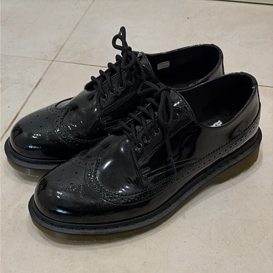 fragment design × Dr.Martens Hollingborn Brogue "Black"