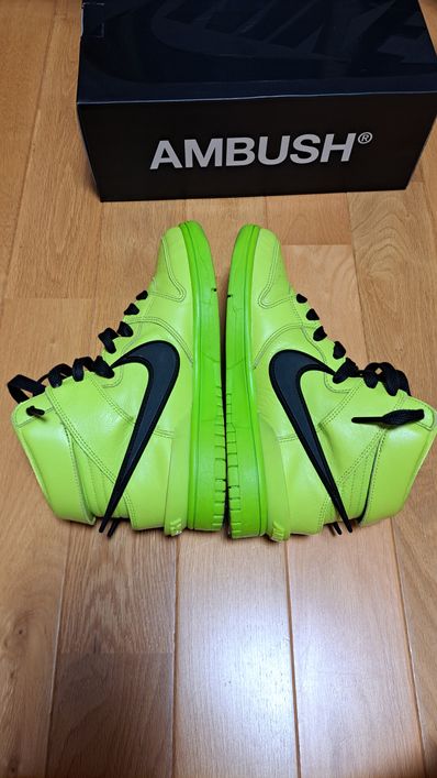 AMBUSH × NIKE DUNK HIGH "FLASH LIME"