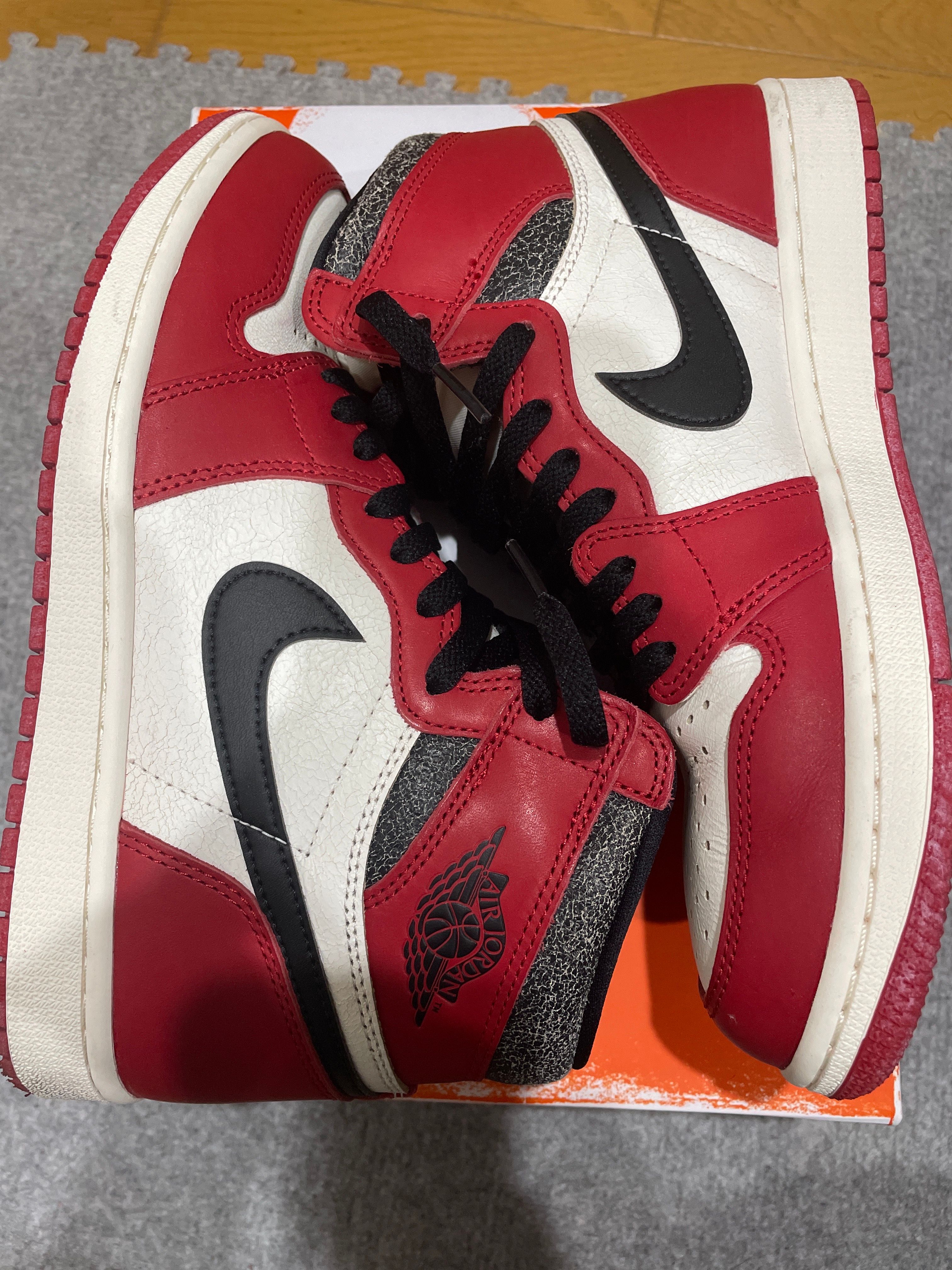 Nike Air Jordan 1 High OG "Lost & Found/Chicago"