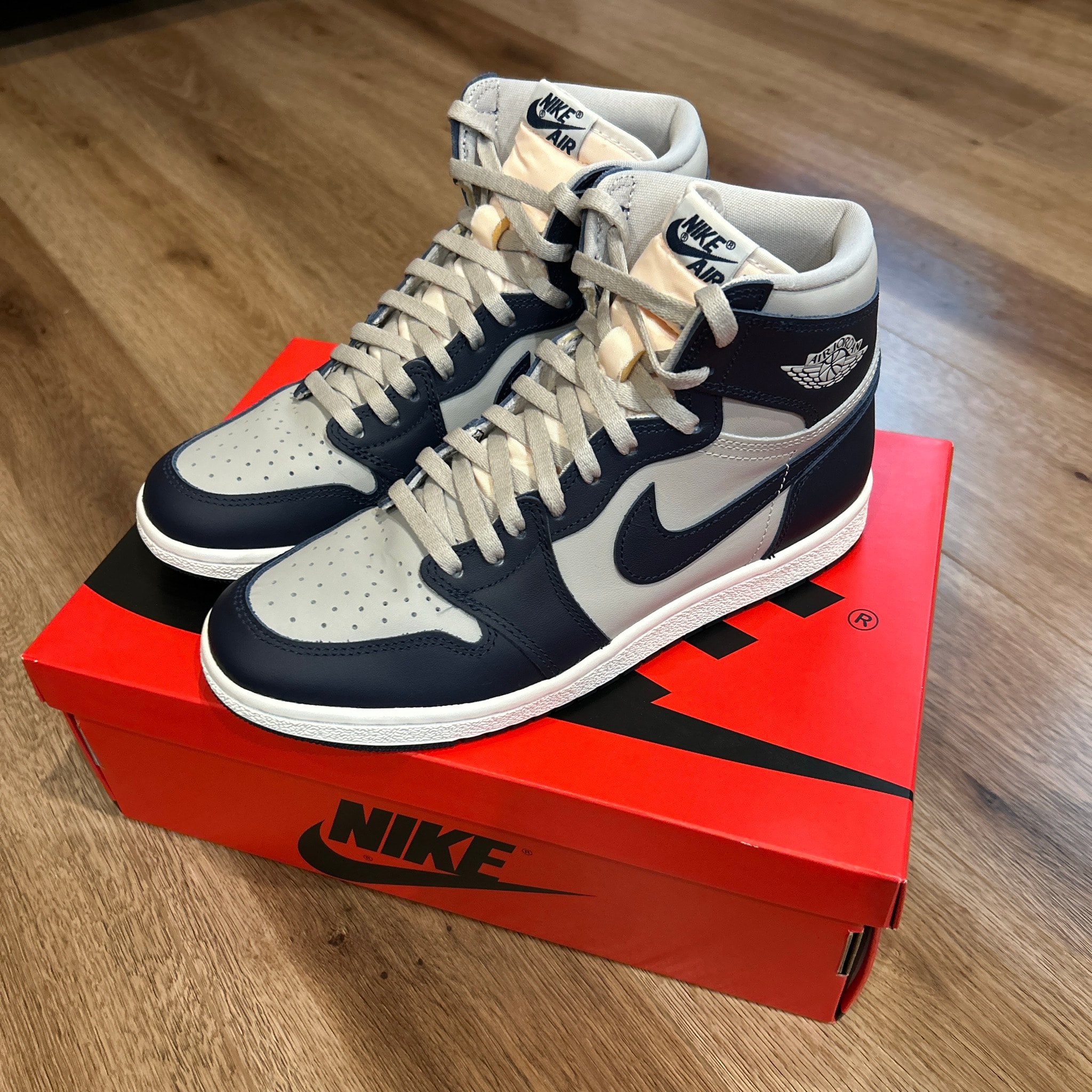 Nike Air Jordan 1 High 85 "Georgetown"
