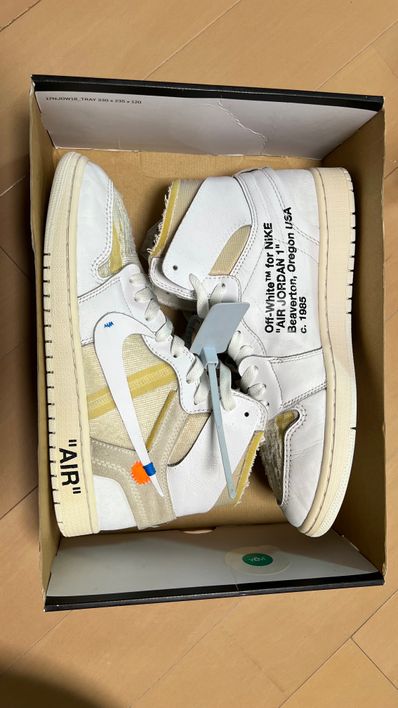 Off-White × Nike Air Jordan 1 Retro High "White"