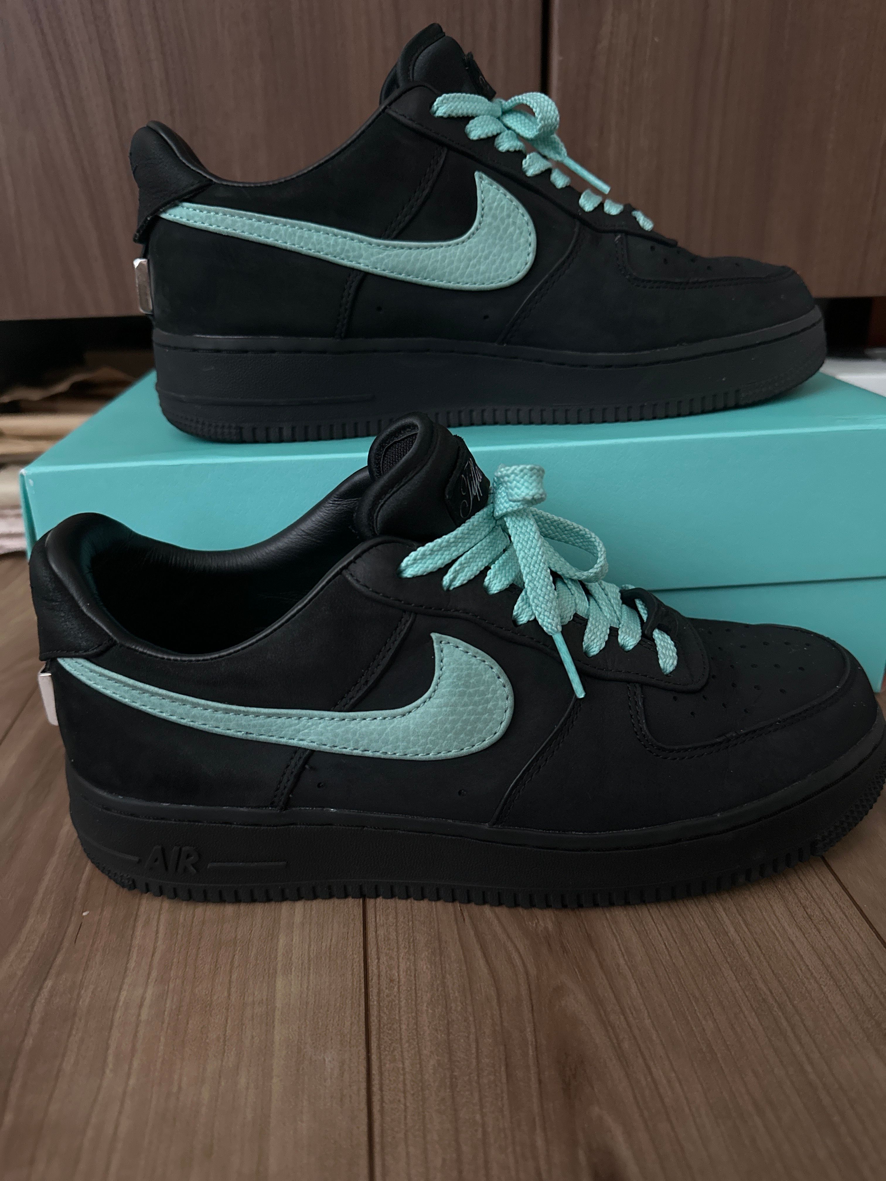 Tiffany & Co. × Nike Air Force 1 Low "1837"