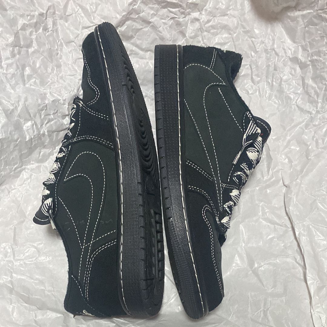 Travis Scott × Nike Air Jordan 1 Low OG SP "Black Phantom"