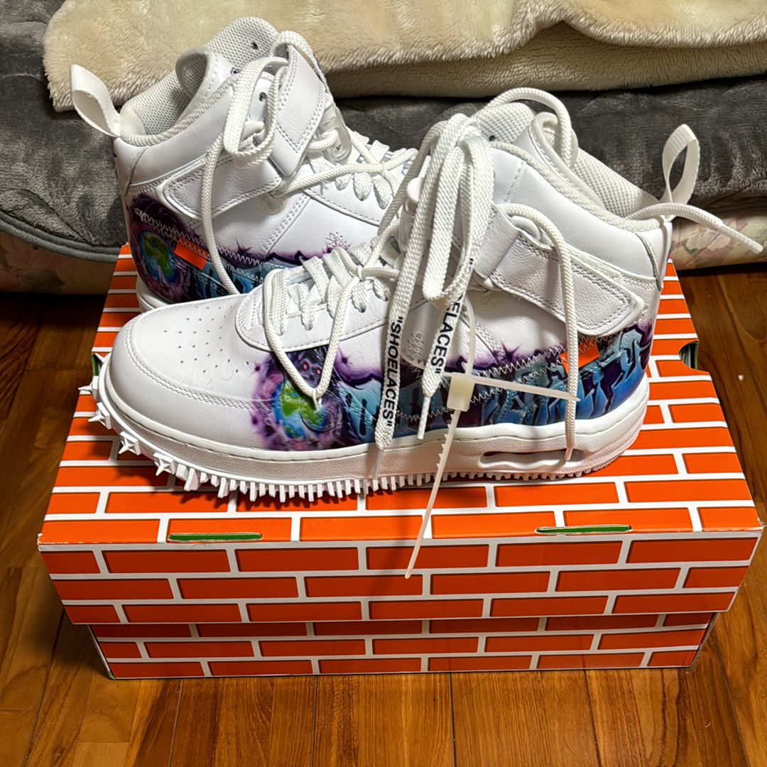 Off-White × Nike Air Force 1 Mid "Graffiti"