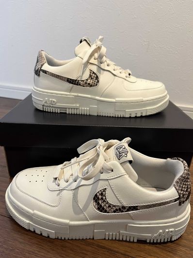 Nike Women's Air Force 1 Pixel SE "Snake"