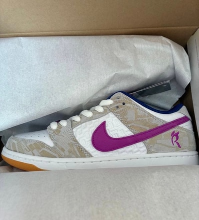 Rayssa Leal × Nike SB Dunk Low PRM "Pure Platinum and Vivid Purple"