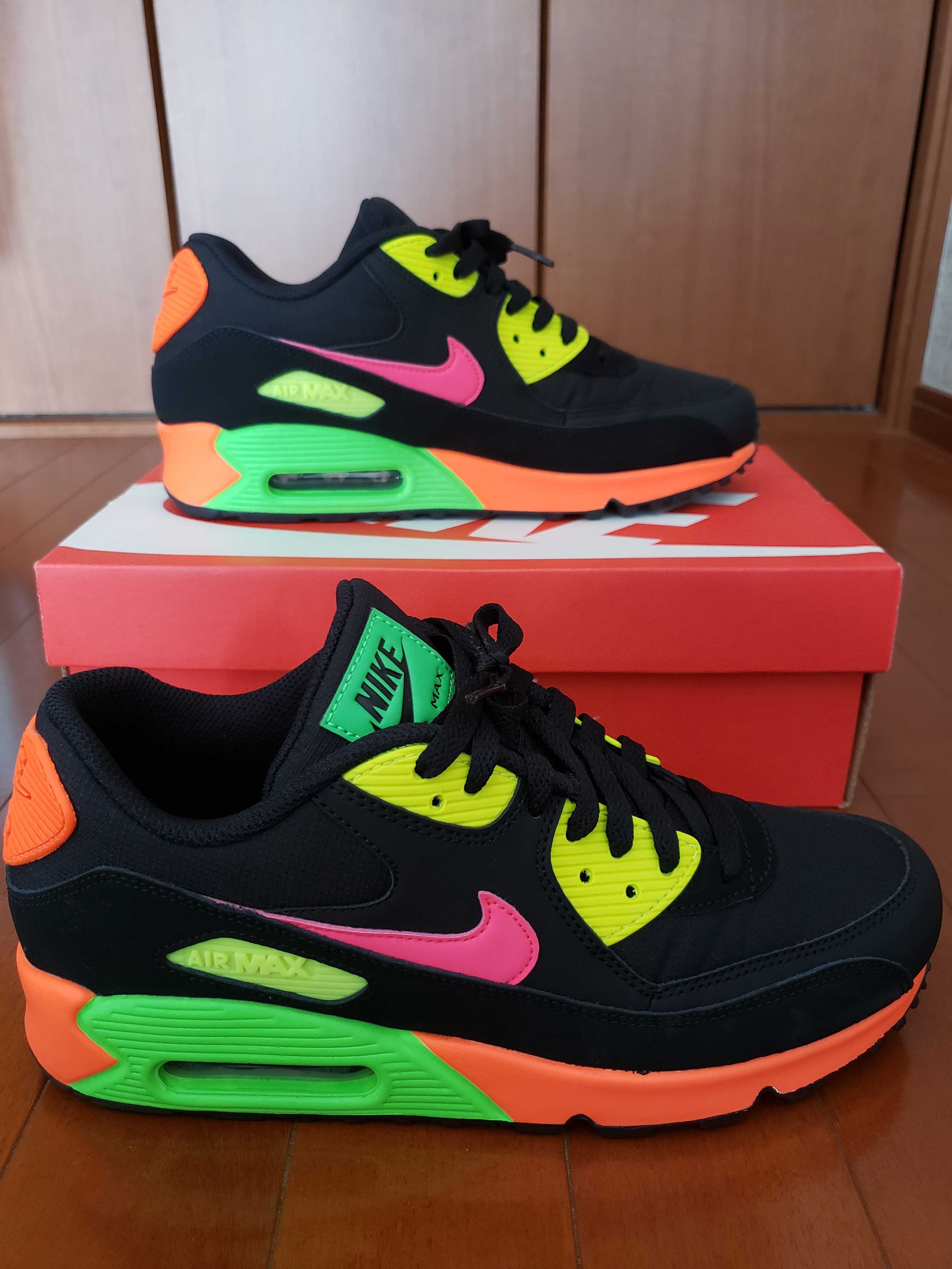 NIKE AIR MAX 90 "TOKYO NEON"