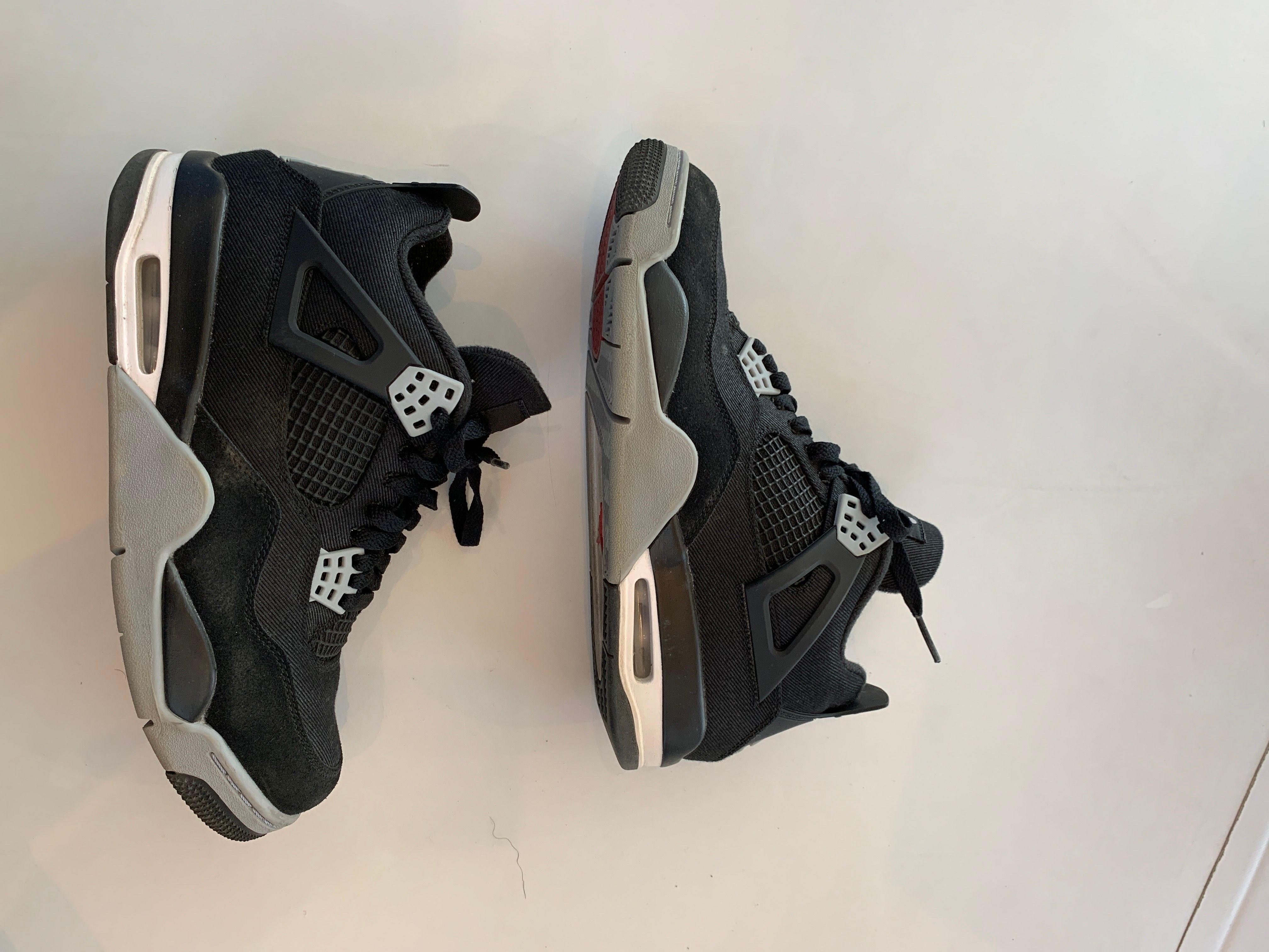 Nike Air Jordan 4 SE "Black and Light Steel"