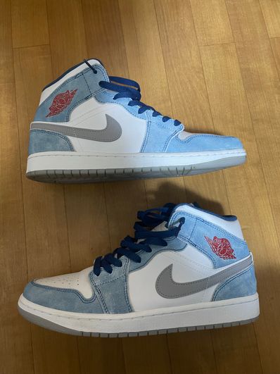 Nike Air Jordan 1 Mid SE "White/Hyper Royal/Red"