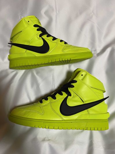 AMBUSH × NIKE DUNK HIGH "FLASH LIME"
