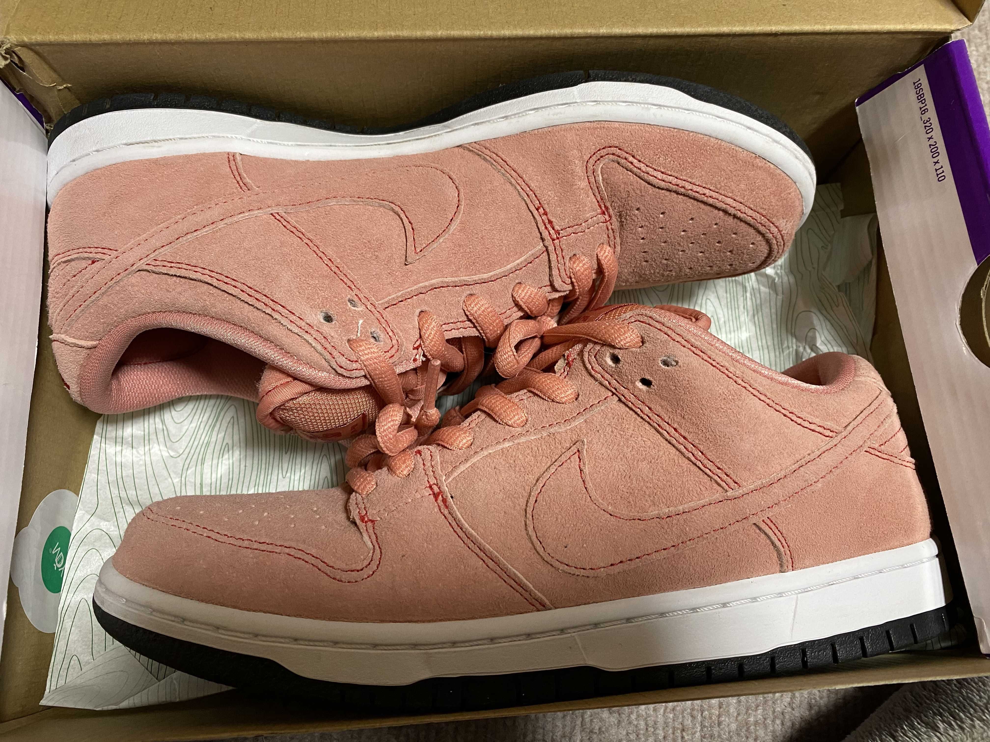 Nike SB Dunk Low "Pink Pig"