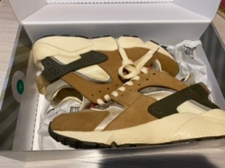 Stussy × Nike Air Huarache "Desert Oak"