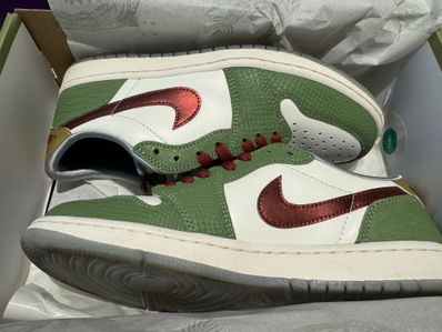 Nike Air Jordan 1 Low OG "Chinese New Year/Year of the Dragon"