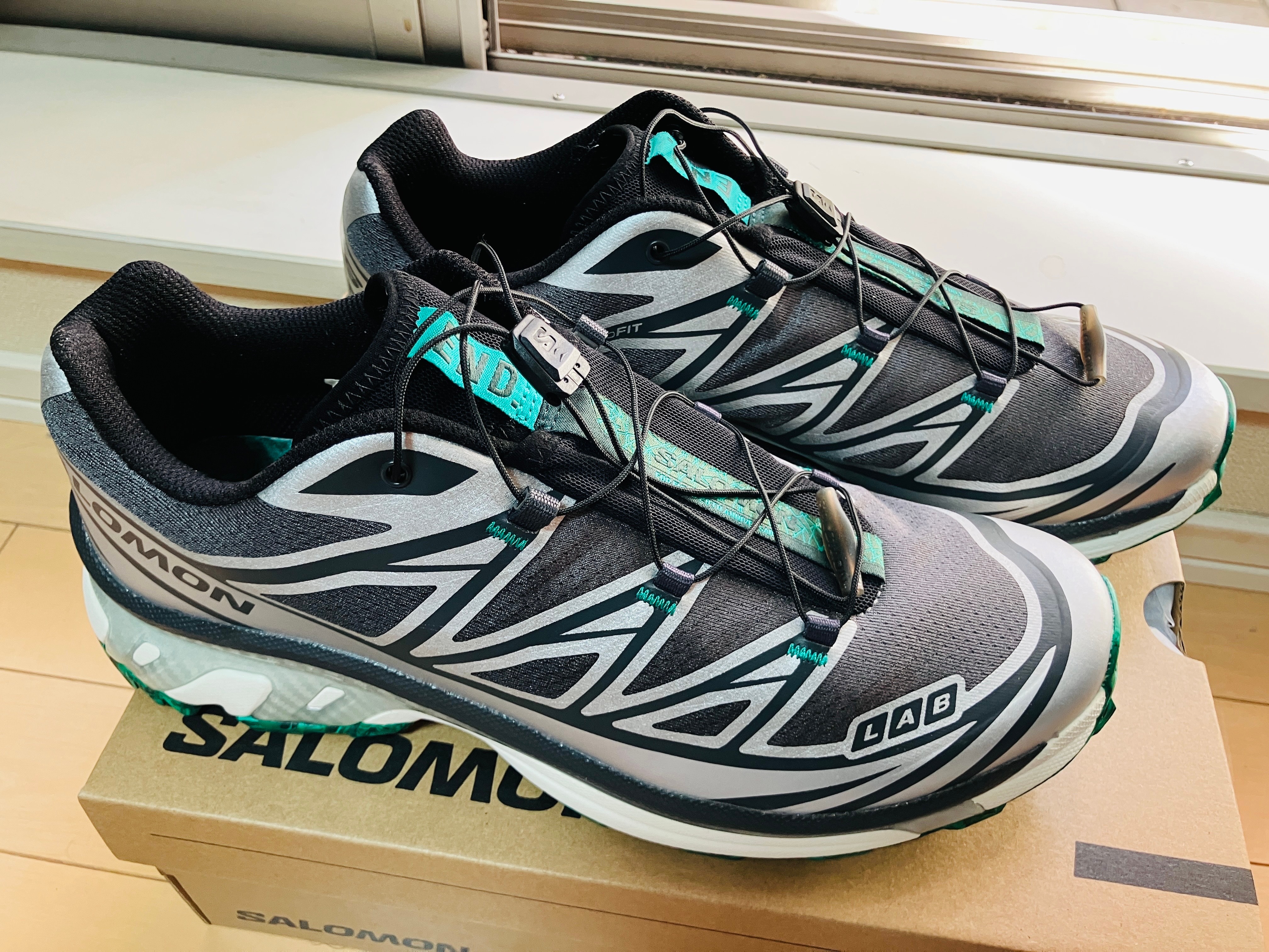 エンド × サロモン XT-6 "エメラルド"