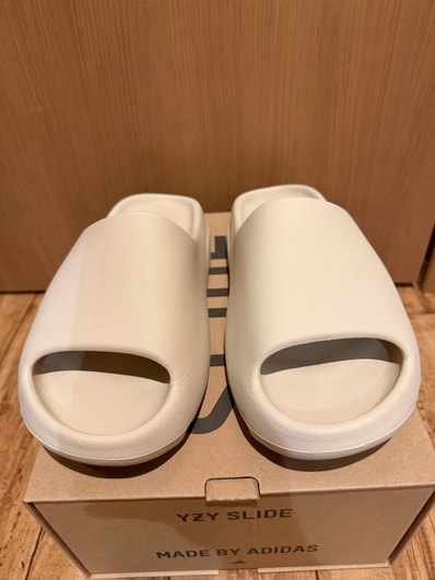 adidas YEEZY Slide "Bone" (FZ5897)