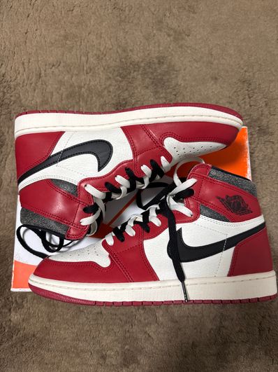 Nike Air Jordan 1 High OG "Lost & Found/Chicago"