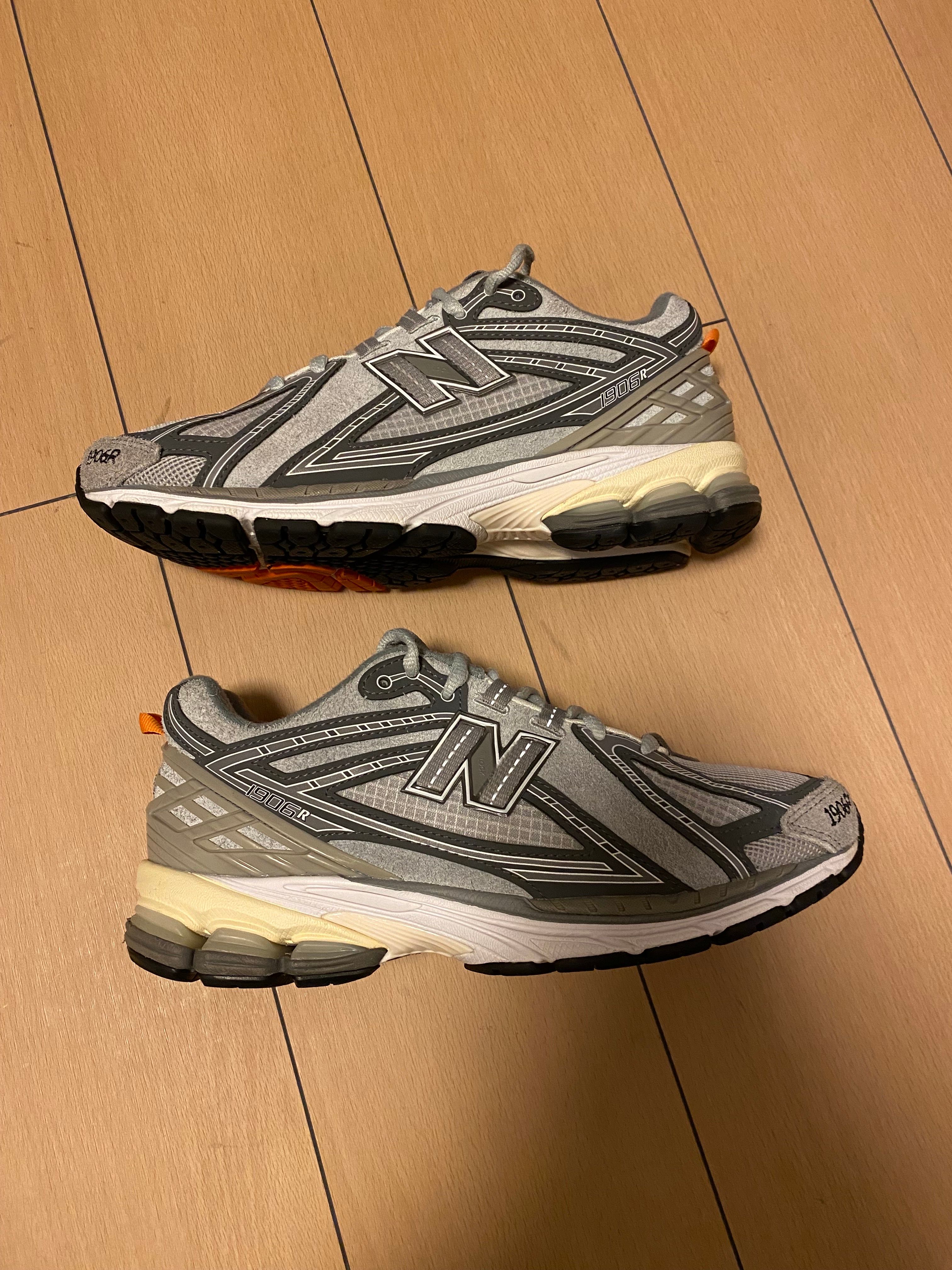 N.HOOLYWOOD × INVINCIBLE × New Balance 1906R "Gray"