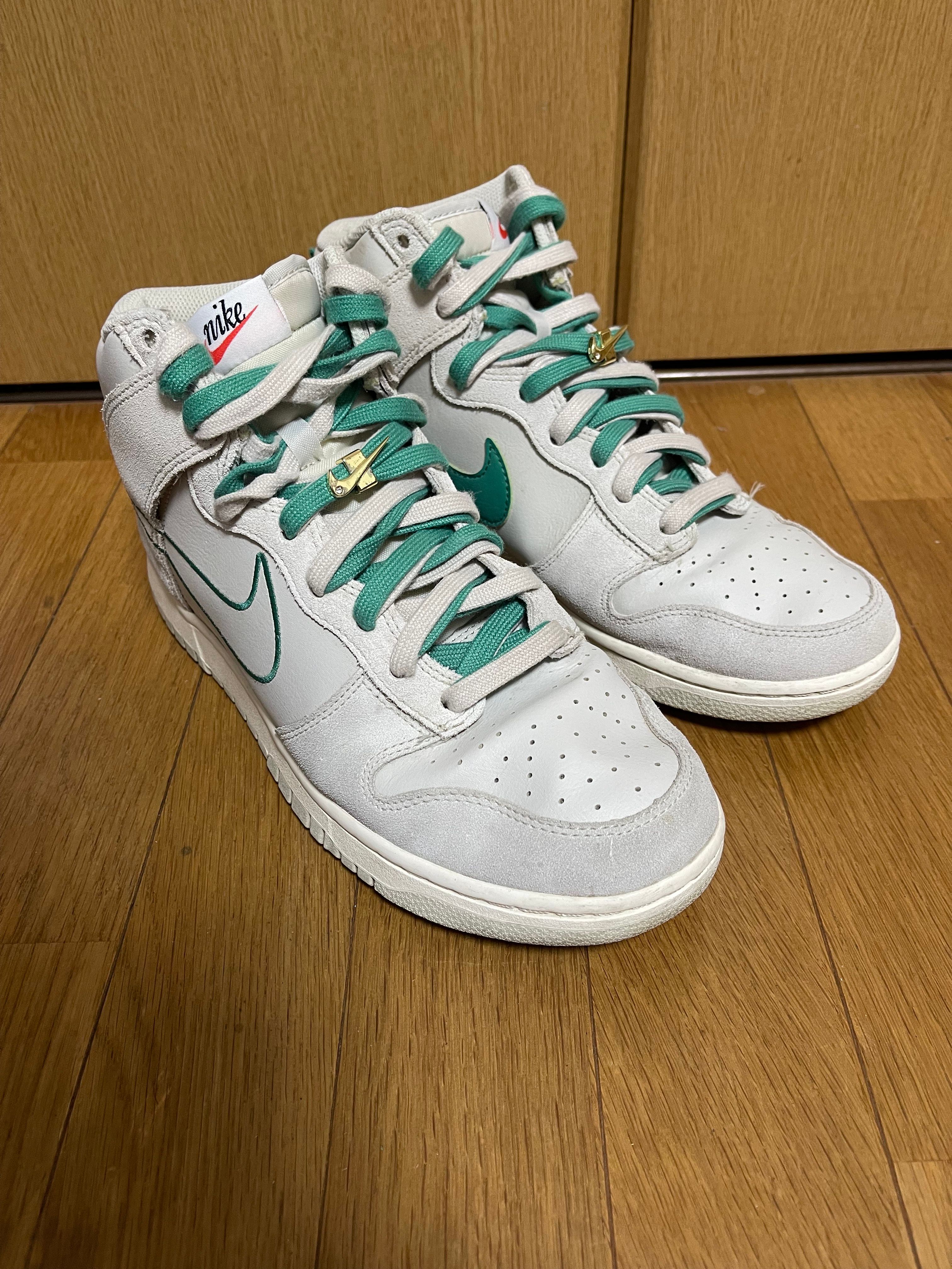 Nike Dunk High SE First Use "Light Bone/Green Noise"