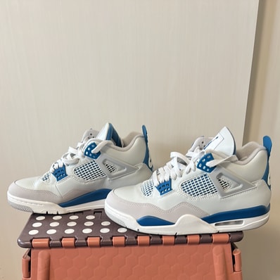 Nike Air Jordan 4 Retro "Industrial Blue"