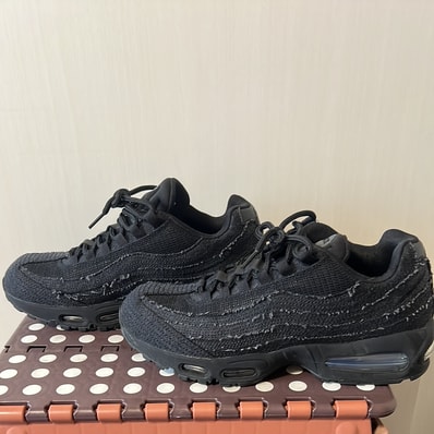 Levi's × Nike Air Max 95 OG "Denim Black"