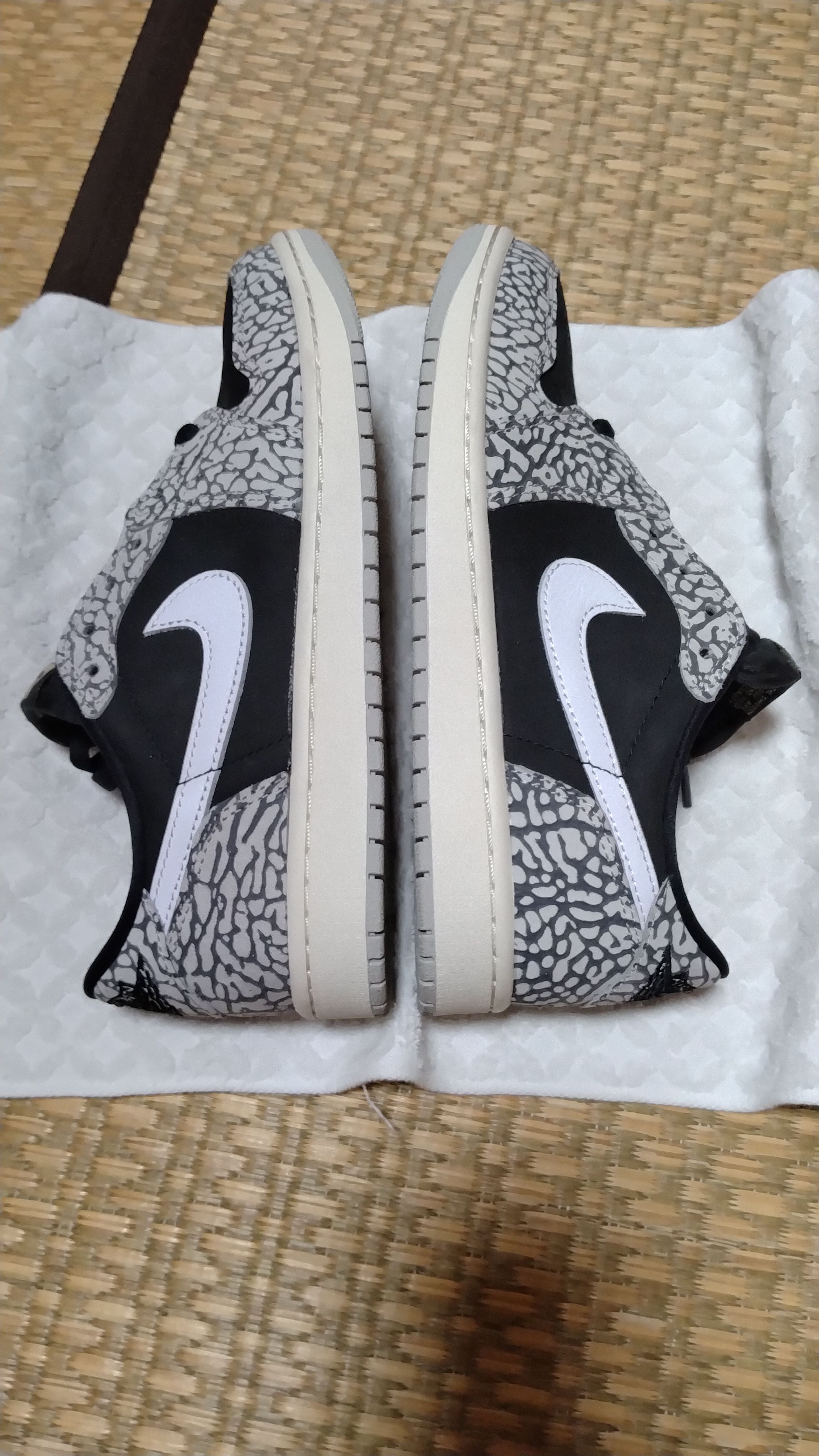 Nike Air Jordan 1 Retro Low OG "Black Cement"